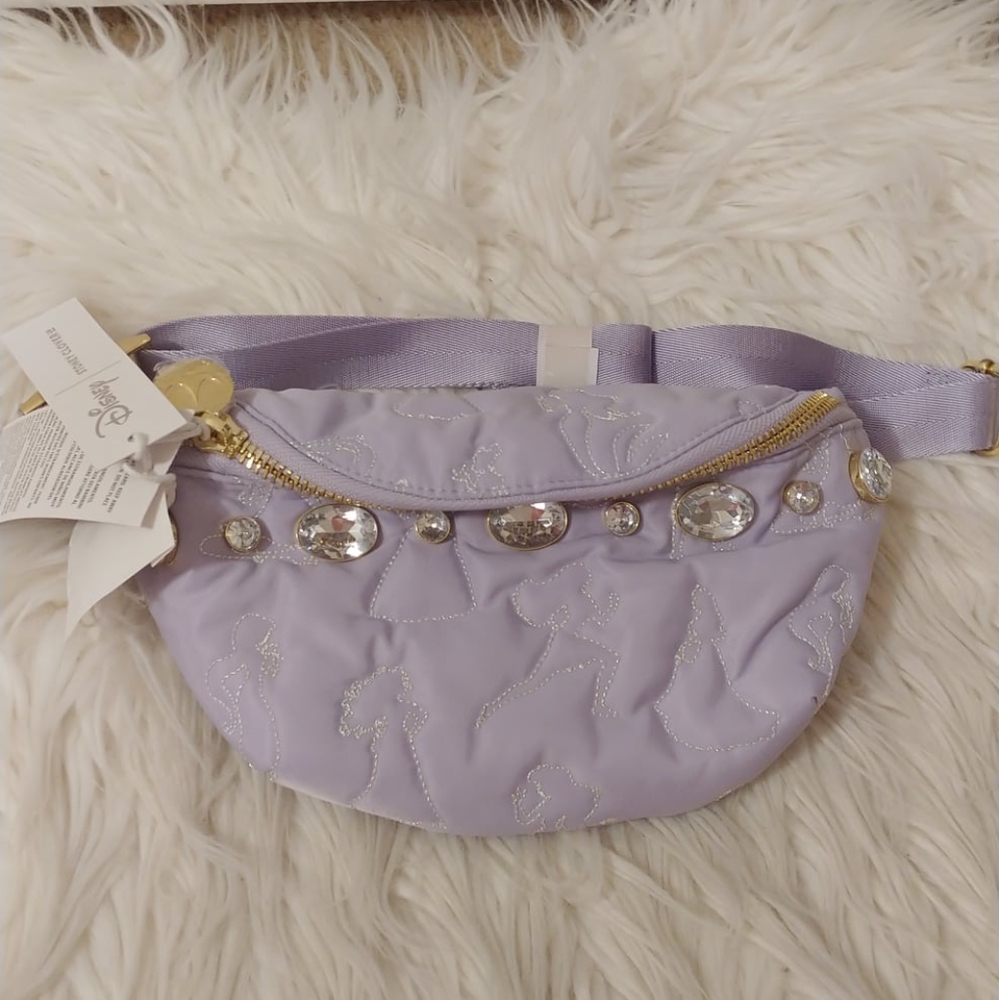 💜FIRM! NWT DISNEY PARKS STONEY CLOVER PURPLE PRINCESS CRYSTAL BELT BAG/FANNY PA